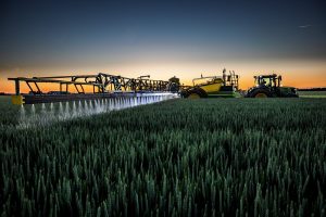 John Deere brengt de grootste getrokken veldspuit ooit op de markt