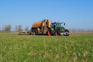 Veenhuis Fullject X-line bemester verbreedt mogelijkheden van Brabantse loonwerker